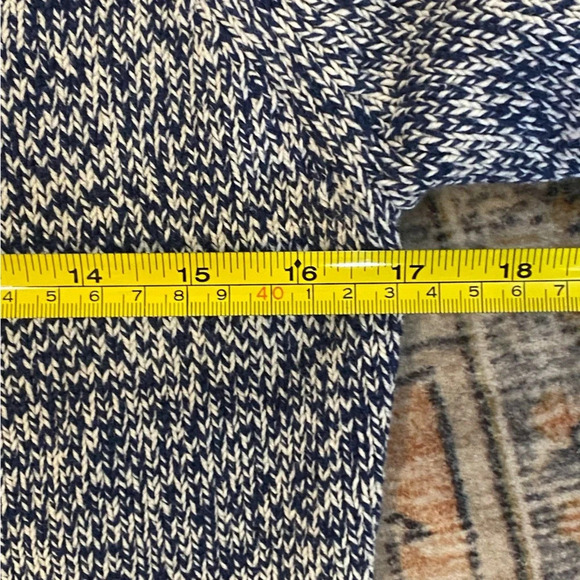 Vintage Liz Claiborne Blue Marled Knit Long Sleeve Snowflake Turtleneck … - Picture 8 of 8